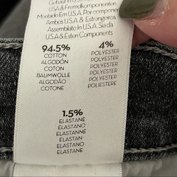 Mother Hustler Cropped Straight Leg Chewed Hem Jeans - Picture 9 of 10